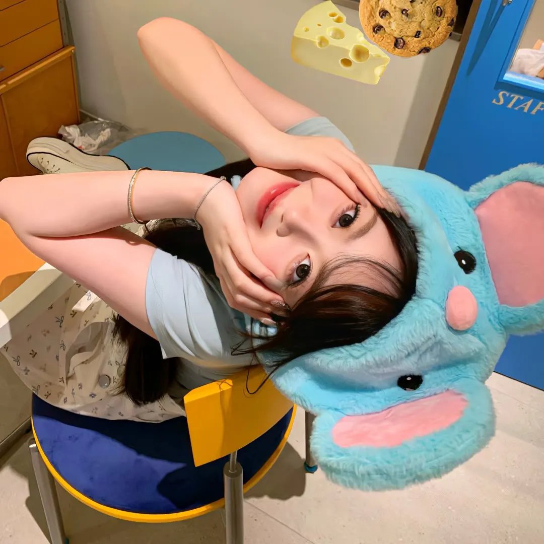 三小一家人 封面