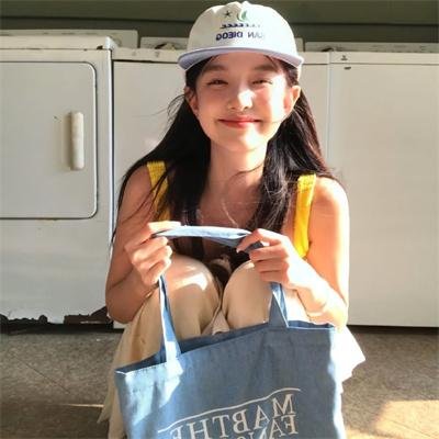 江湖女间谍 封面